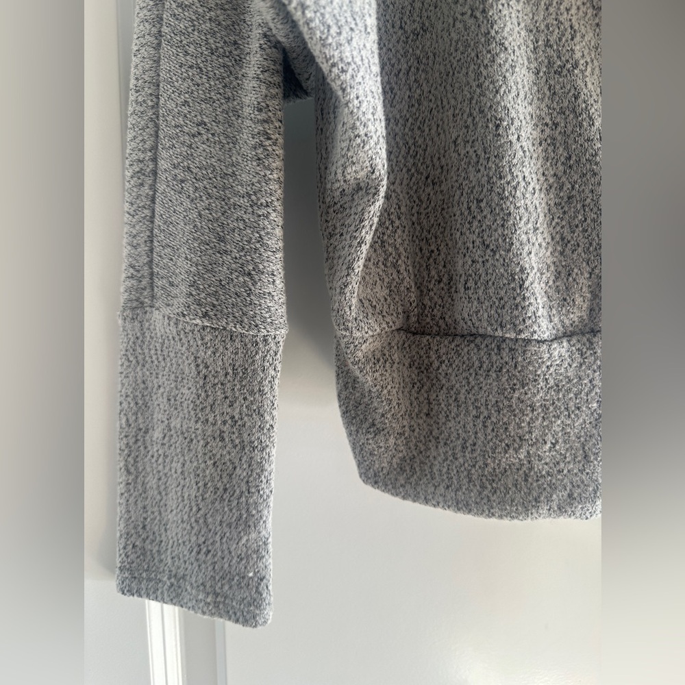 Wantable wrap-front top medium - Picture 2 of 7